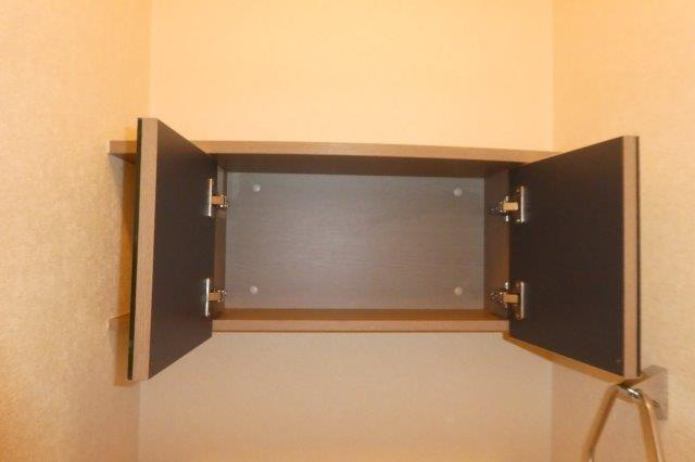 倉敷市福島のアパートのトイレ|トイレ棚