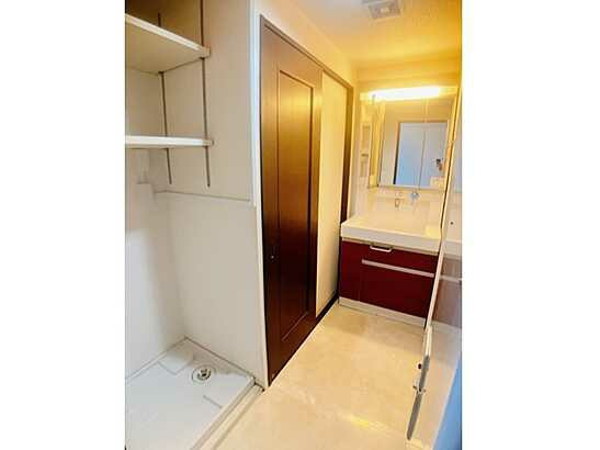 【独立洗面台】