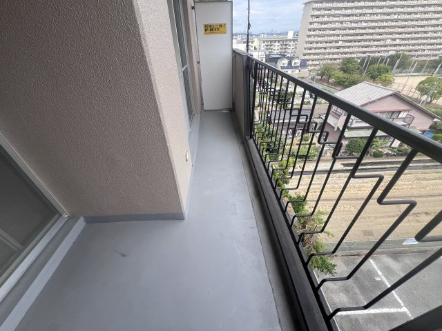 ロイヤルコーポ吉田のバルコニー