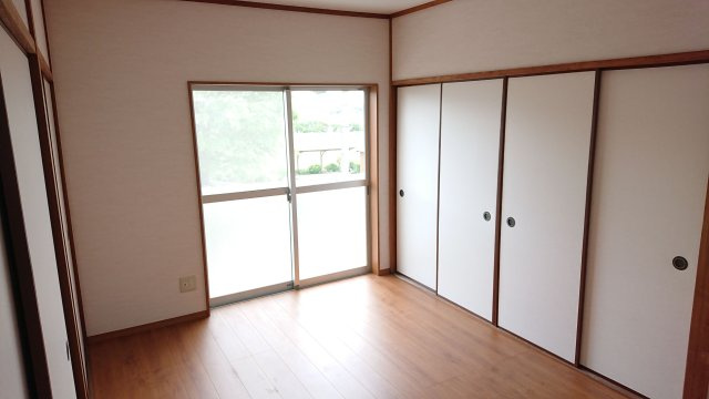 ビューハイツ井上の居間・リビング