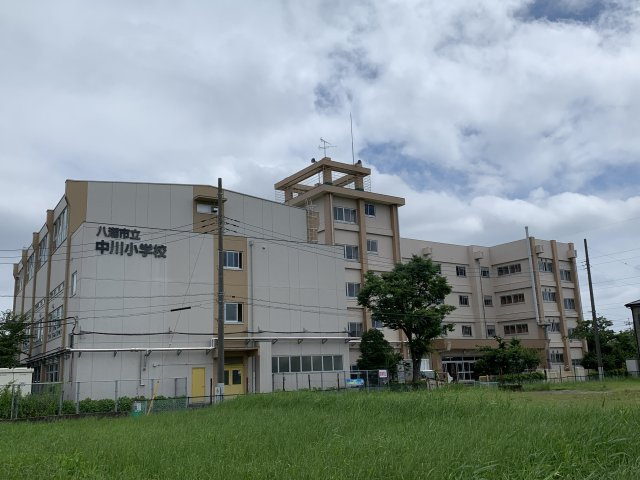 八潮市古新田新築戸建【中川小学校：8分】の周辺|中川小学校まで630ｍ