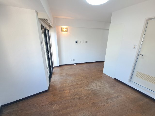 THE CITY 鳴尾の居間・リビング