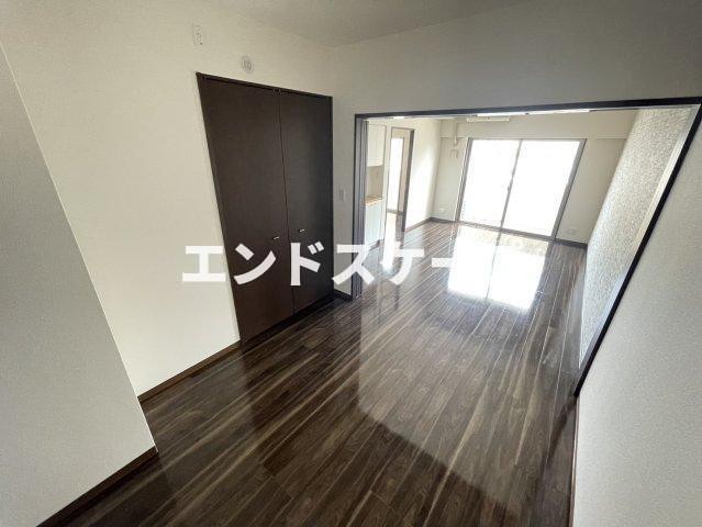 アーバンポイント高崎の洋室|高崎、前橋、伊勢崎エリアのお部屋探しはエンドスケープまで！お客様の理想お聞かせ下さい♪