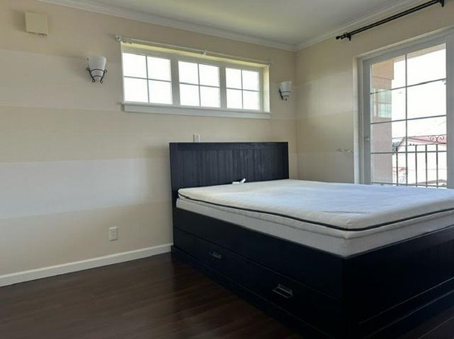 【寝室】 | 北見市美山町南２丁目８番地１３４　中古売家