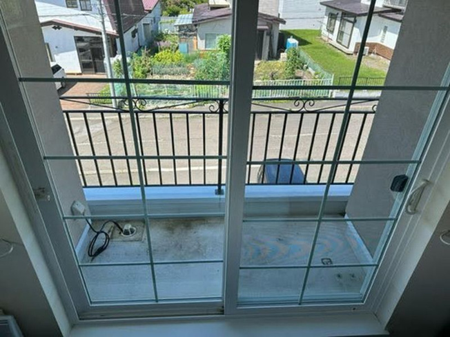 【バルコニー】 | 北見市美山町南２丁目８番地１３４　中古売家