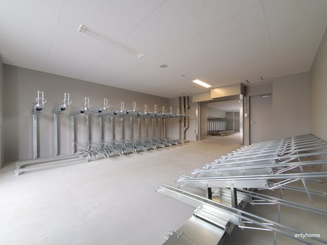 エスリードレジデンス大阪難波 仲介手数料無料の駐車場