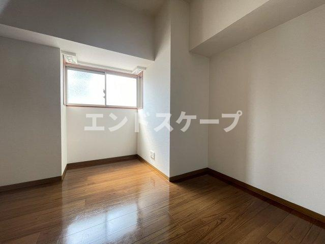 アーバンポイント高崎の洋室|高崎、前橋、伊勢崎エリアのお部屋探しはエンドスケープまで！お客様の理想お聞かせ下さい♪