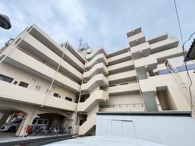 ニューパレスプロスパーの外観