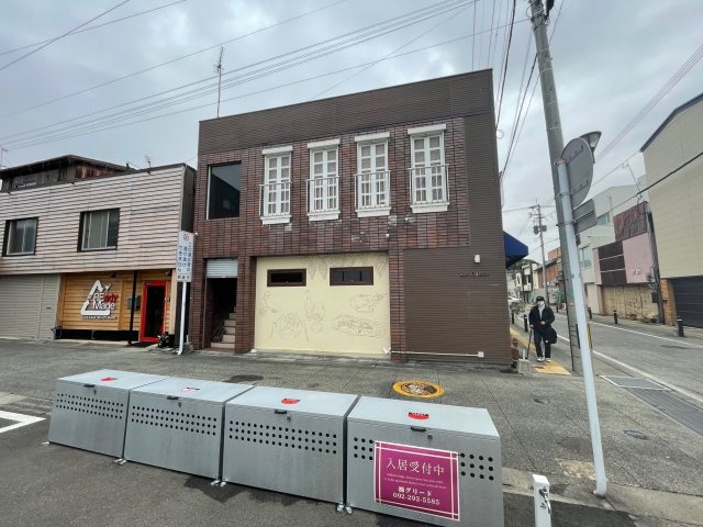 朝倉市甘木の店舗の外観