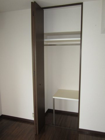 エステートマンション久留米医大前弐番館の収納