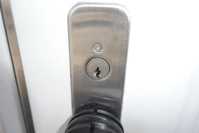 総社市中央６丁目のアパートのセキュリティ|玄関キー