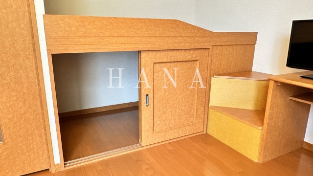 レオパレスHAPPYTOWNの収納