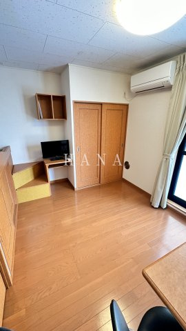 レオパレスHAPPYTOWNの居間・リビング