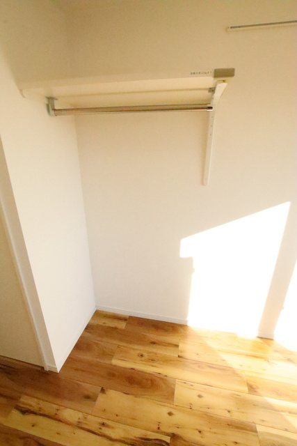 ※別室参考写真※★お洋服が掛けれます★