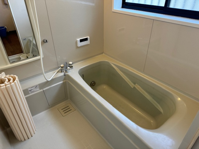 三田市西相野　中古戸建の浴室