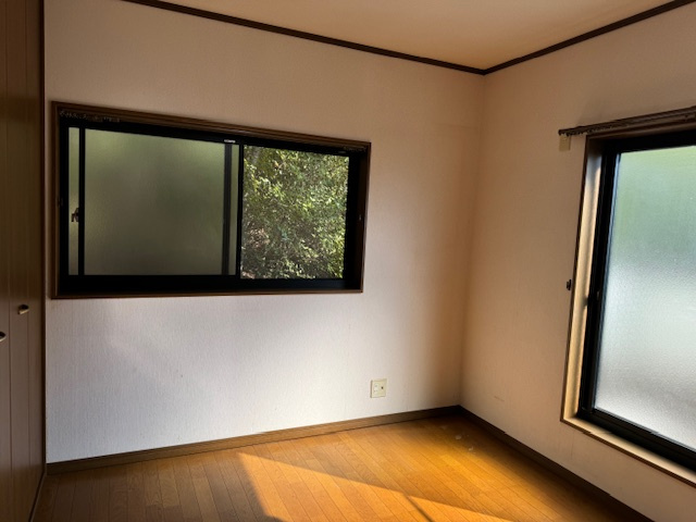 三田市西相野　中古戸建の洋室