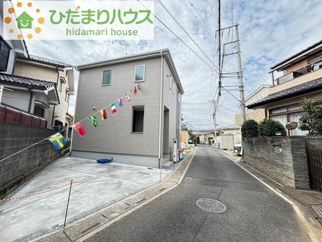 西区三橋　23-1期　新築戸建　リナージュ03の前面道路含む現地写真