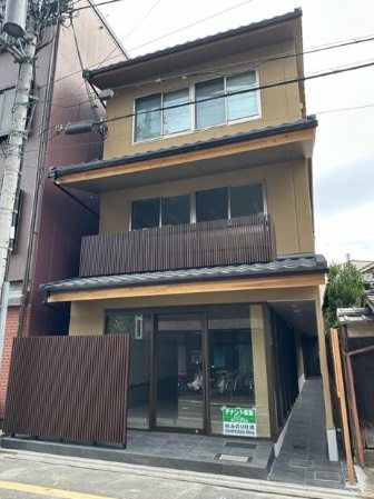 プランタン高倉の外観