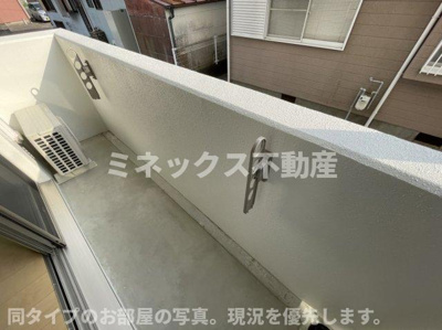 【玄関】 | エアフォルク恒久 | 同タイプのお部屋の写真。現況を優先します。