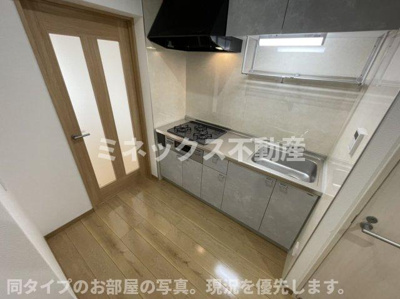 【キッチン】 | エアフォルク恒久 | 同タイプのお部屋の写真。現況を優先します。