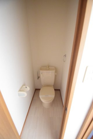 【トイレ】 | コンパクトで使いやすいトイレです