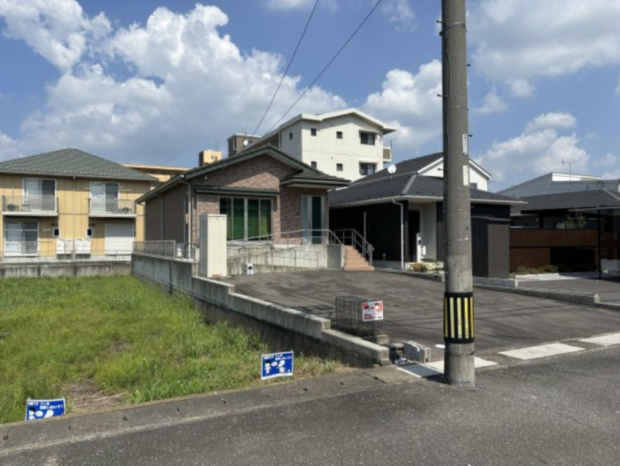 ６３９８０　岐阜市六条大溝中古戸建ての外観
