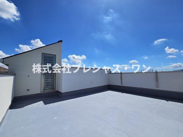開放感を保ちながらプライバシーにも配慮した住宅　町田市小山町　新築戸建