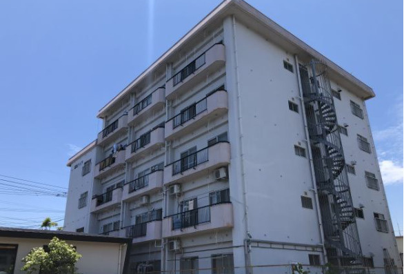 ニュー高松ハイツの外観