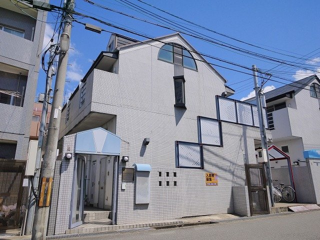 シティパレス佐保川P-7の外観|おしゃれな外観です。