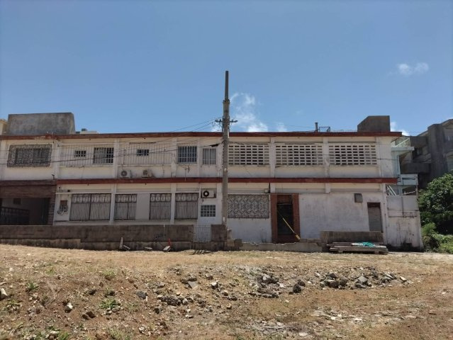 平良字下里109-18 波ホテルの外観