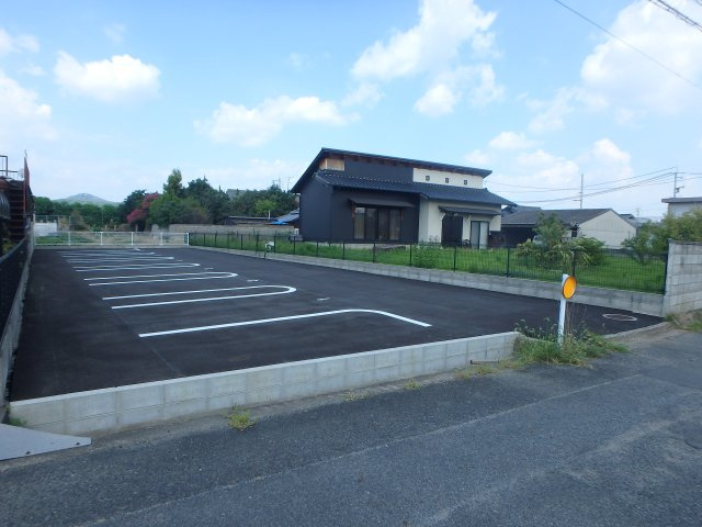 大内月極駐車場の外観