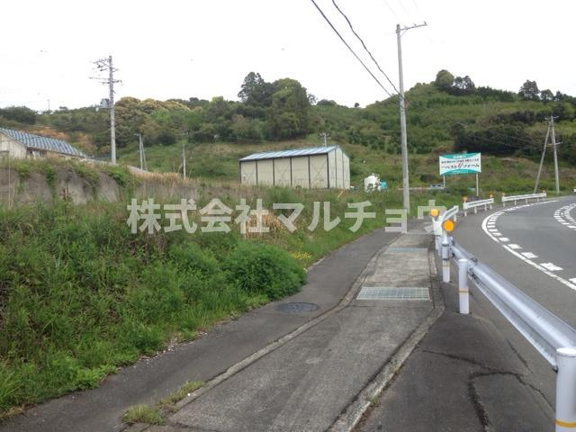 下三栖売り土地③の外観