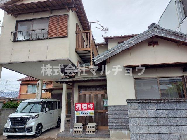 新屋敷戸建の外観|外観は落ち着いています