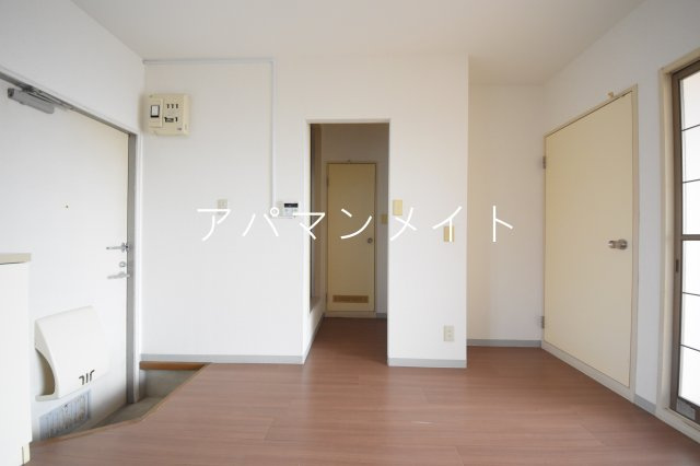 【居間・リビング】 | 戸塚周辺ならアパマンメイトへＬｅｔｓ Ｇｏ ！