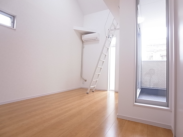 神戸市須磨区関守町２丁目のアパート