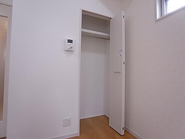 神戸市須磨区関守町２丁目のアパートの収納|クローゼット