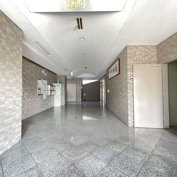 岩井ビル　　刈谷市近郊の賃貸はクラスホーム刈谷店のロビー