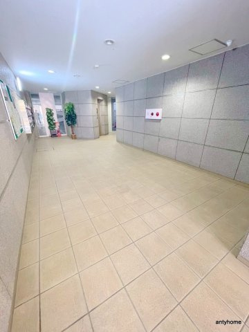 難波シティハイツ　仲介手数料無料のロビー