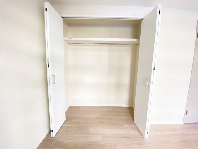 ハイコーポ長岡京B棟　1階の収納