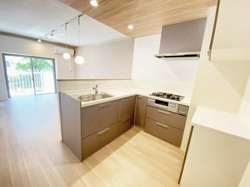 ハイコーポ長岡京B棟　1階