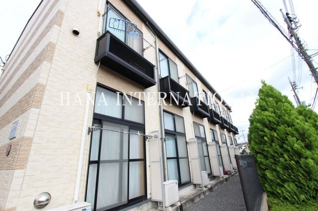 レオパレスメイプルⅡの外観