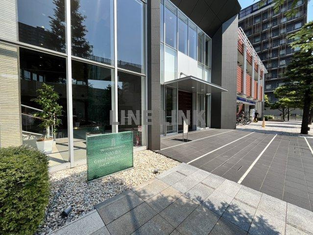 なんばグランドマスターズタワーのエントランス