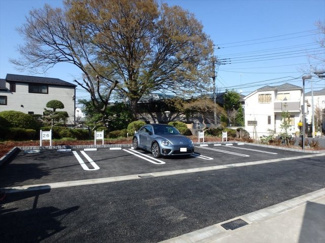 【駐車場】