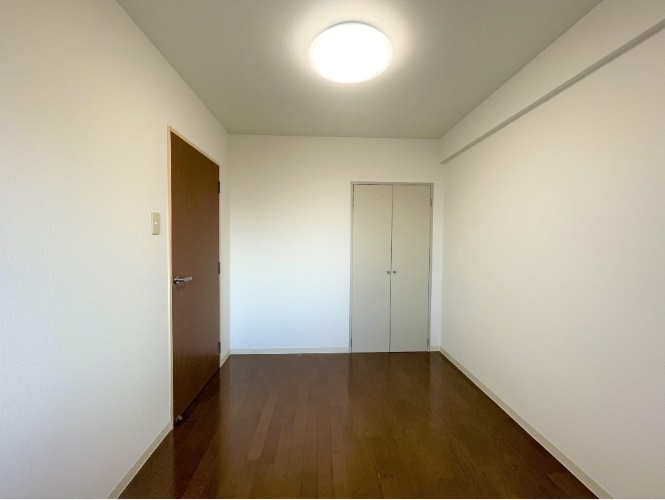 アーネスト針木の洋室|北西の部屋　6.0帖