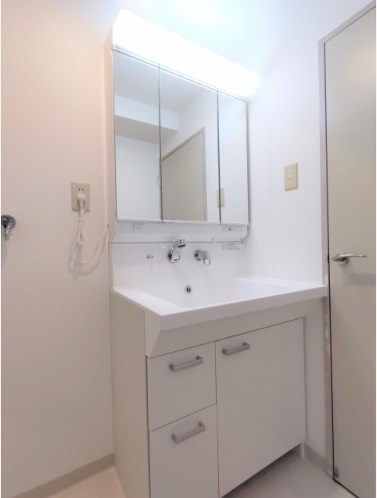 アーネスト針木の独立洗面台