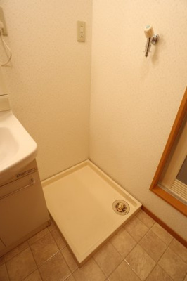 【その他】 | ル・シェモア | 洗濯機置き場