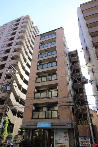 コートジリアン梅田の外観