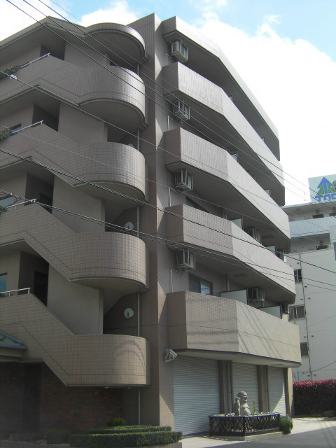 ガーデンプラザの外観
