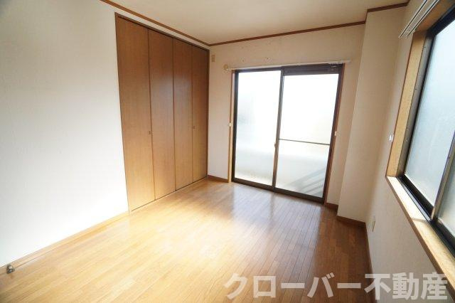 ハイツ・タイチ Ⅰ棟の居間・リビング