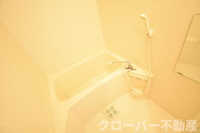 グレースタウン川津 Ａの浴室|浴室